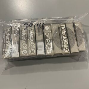 SPECIAL ORDER: 
24 pcs Light Brown Eyelash & Eyebrow Tint

Free:4pcs BlueBlack